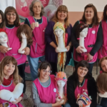 <strong>Trabajo artesanal y solidario: hacen pelucas con pelo donado para mujeres en tratamiento por cáncer</strong>