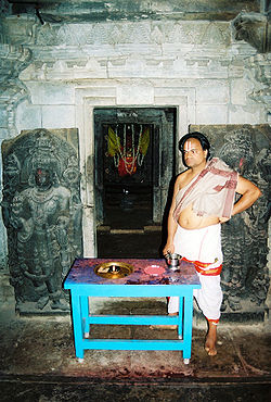 Chennakesava_Temple_sanctum